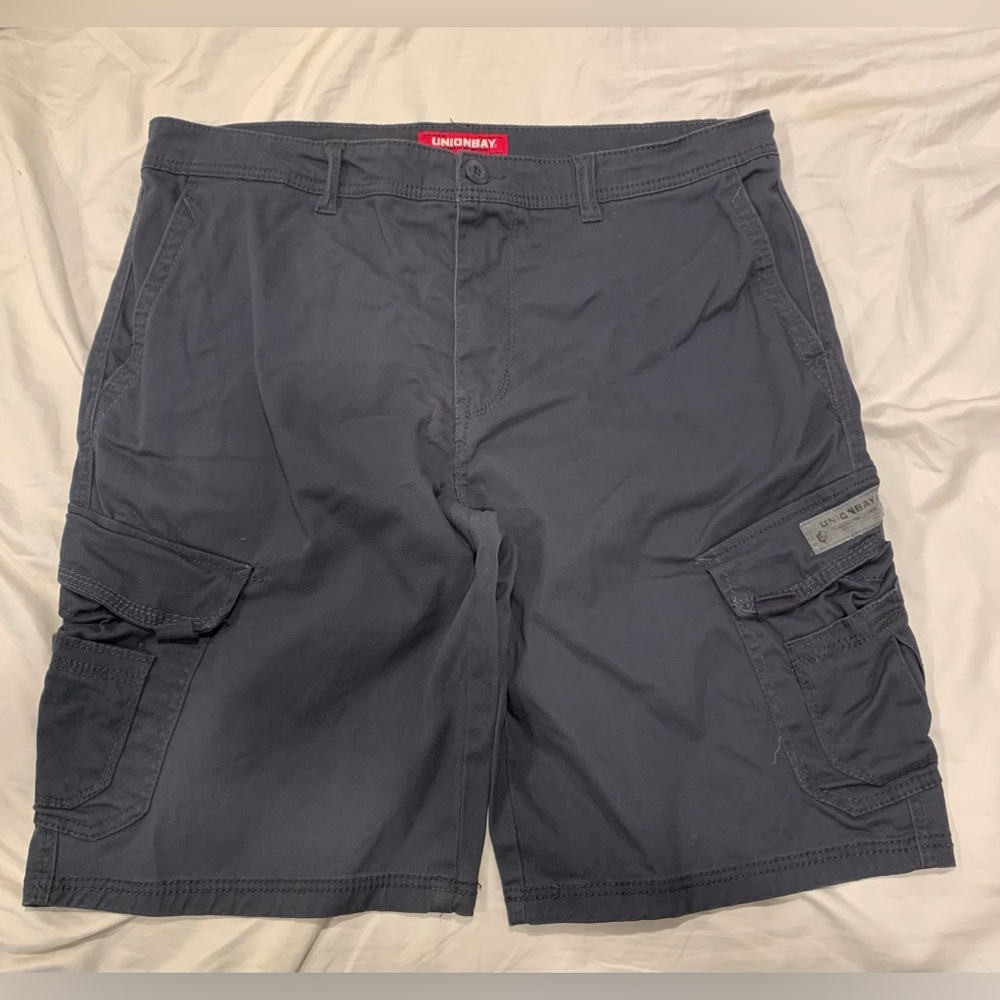 Union Bay Navy Blue Cargo Shorts 38x11
